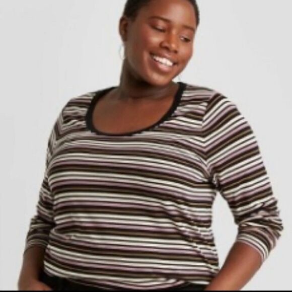 Ava & Viv Women’s Plus Size Long Sleeve Top - Picture 1 of 4